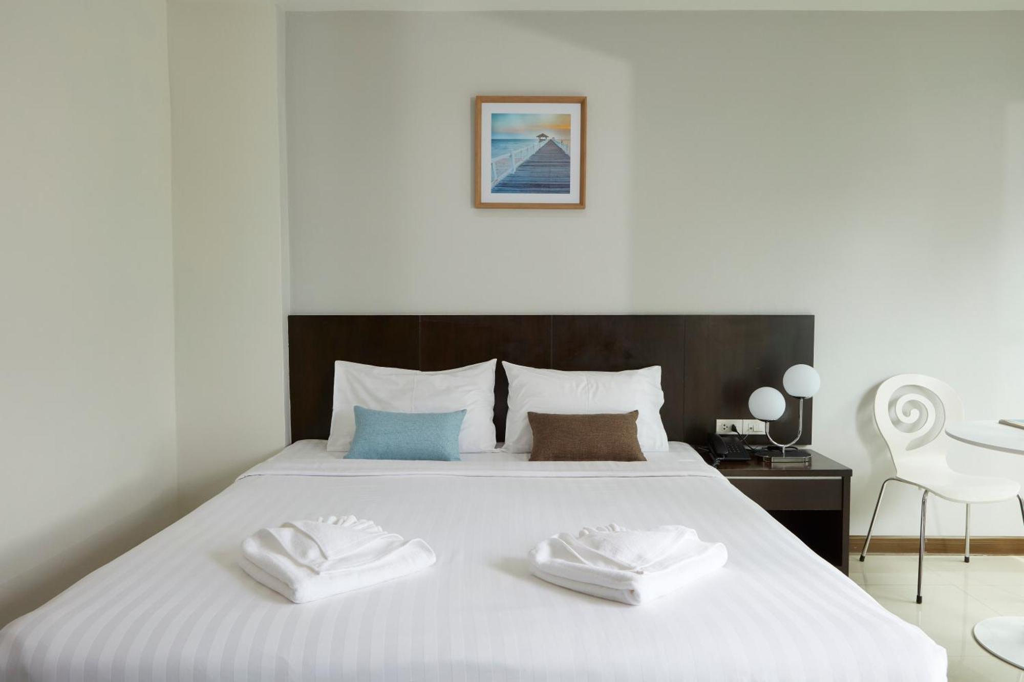 Rhienchai Place Hotel Surat Thani Buitenkant foto