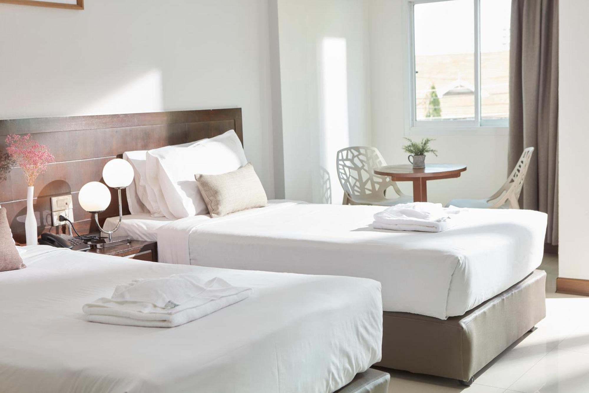 Rhienchai Place Hotel Surat Thani Buitenkant foto