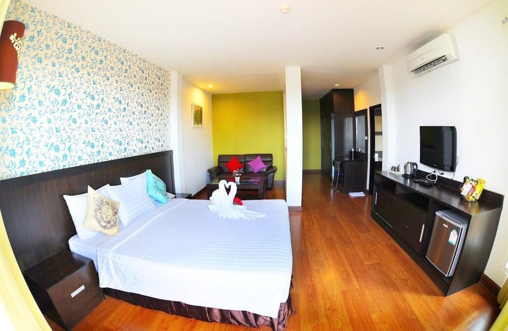 Rhienchai Place Hotel Surat Thani Buitenkant foto