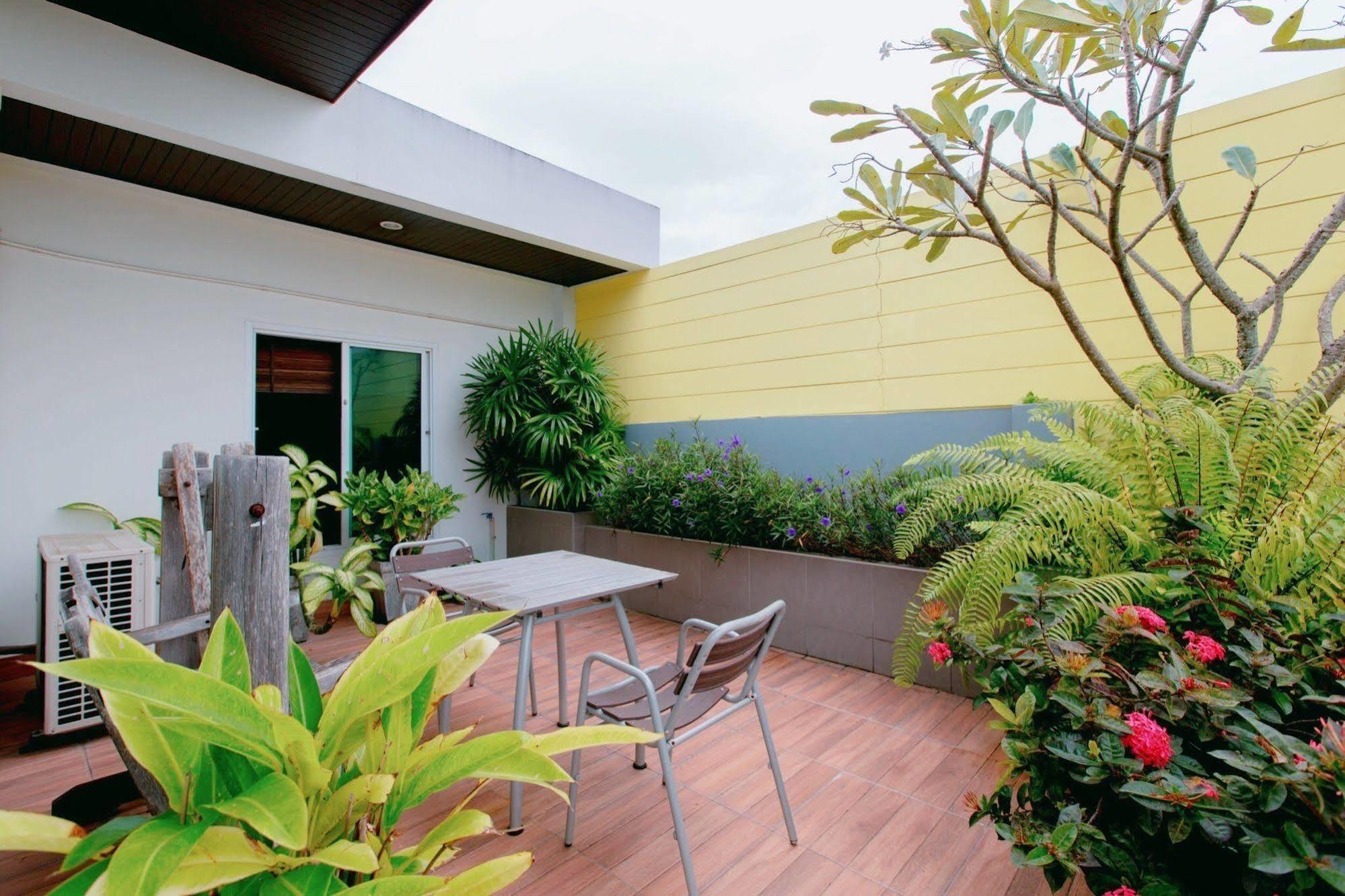Rhienchai Place Hotel Surat Thani Buitenkant foto